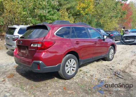 2018 Subaru Outback 2.5I Premium z USA, uszkodzony, nr VIN 4S4BSACCXJ3379048